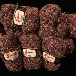 Lot of vintage EMU Tweedle yarn, pure wool, 300+ grams